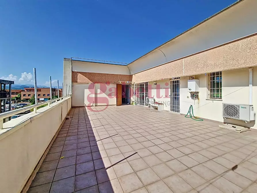 Immagine 15 di Appartamento in vendita  a San Giuliano Terme