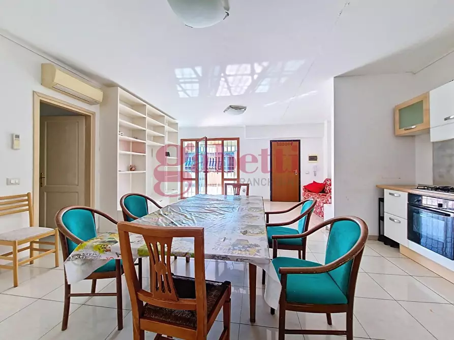 Immagine 3 di Appartamento in vendita  a San Giuliano Terme