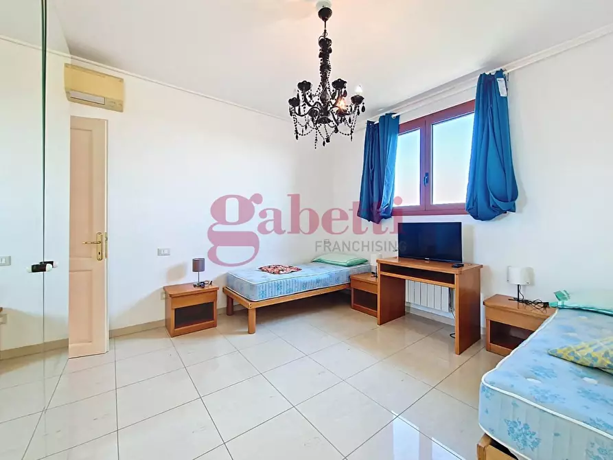 Immagine 18 di Appartamento in vendita  a San Giuliano Terme