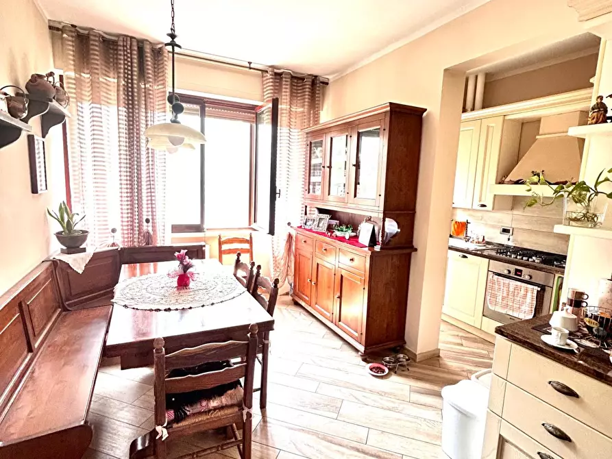 Immagine 10 di Appartamento in vendita  a Pisa