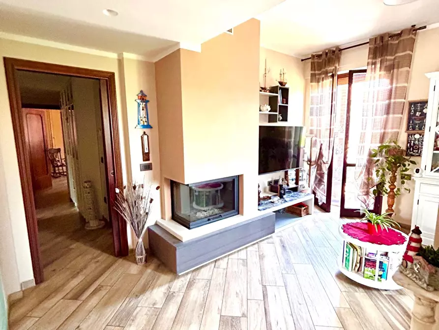 Immagine 2 di Appartamento in vendita  a Pisa