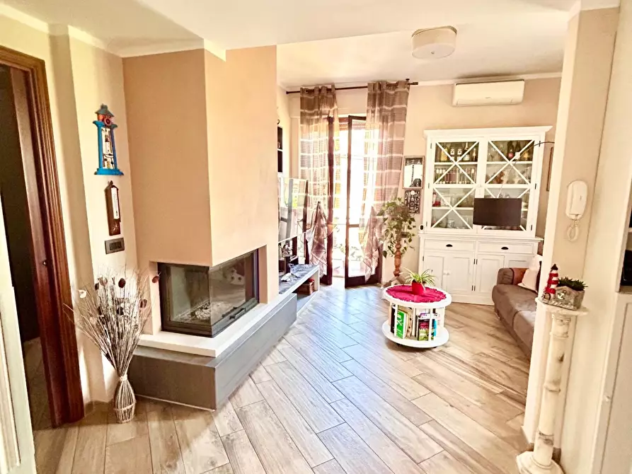 Immagine 1 di Appartamento in vendita  a Pisa