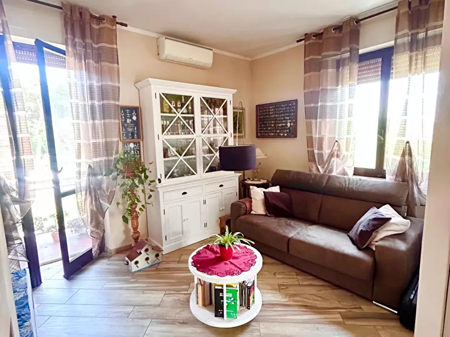 Immagine 3 di Appartamento in vendita  a Pisa