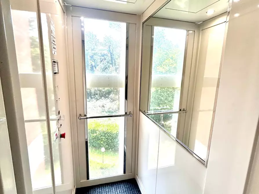 Immagine 35 di Appartamento in vendita  a Pisa