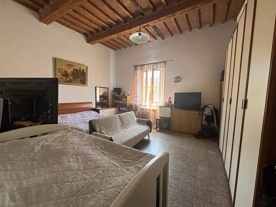 Immagine 12 di Appartamento in vendita  a Empoli