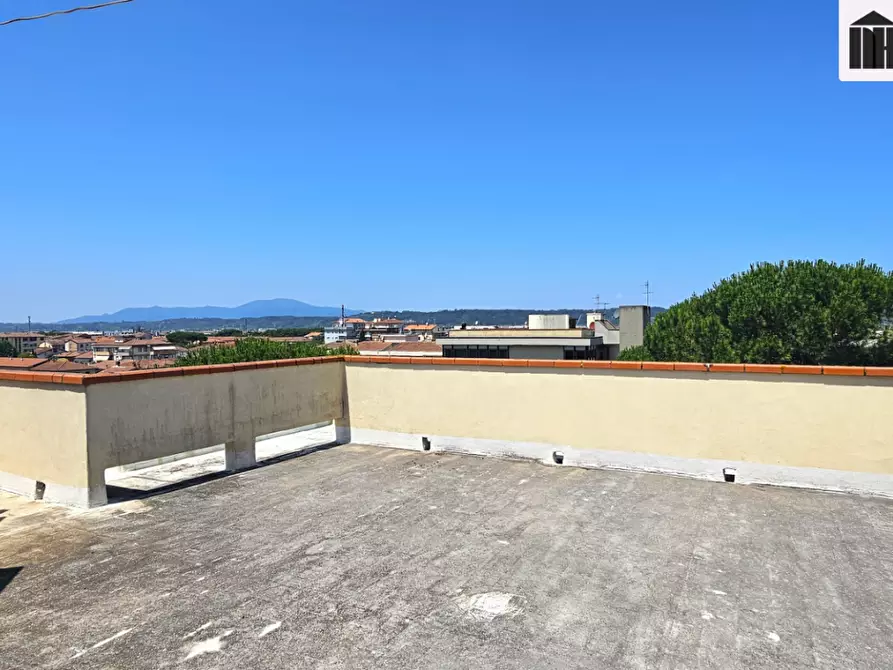 Immagine 23 di Mansarda in vendita  a Santa Croce Sull'arno