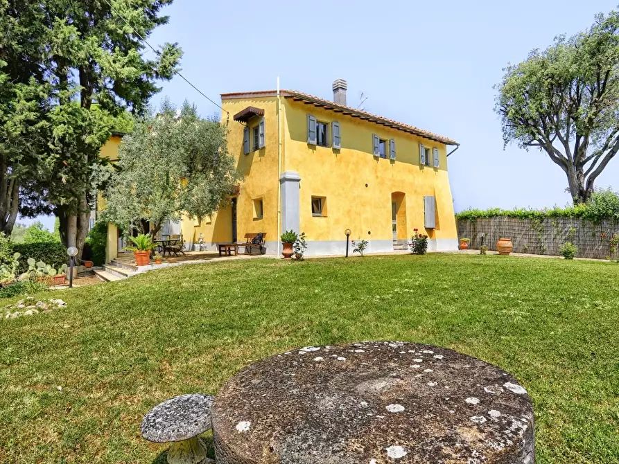 Immagine 3 di Casa colonica in vendita  a Certaldo