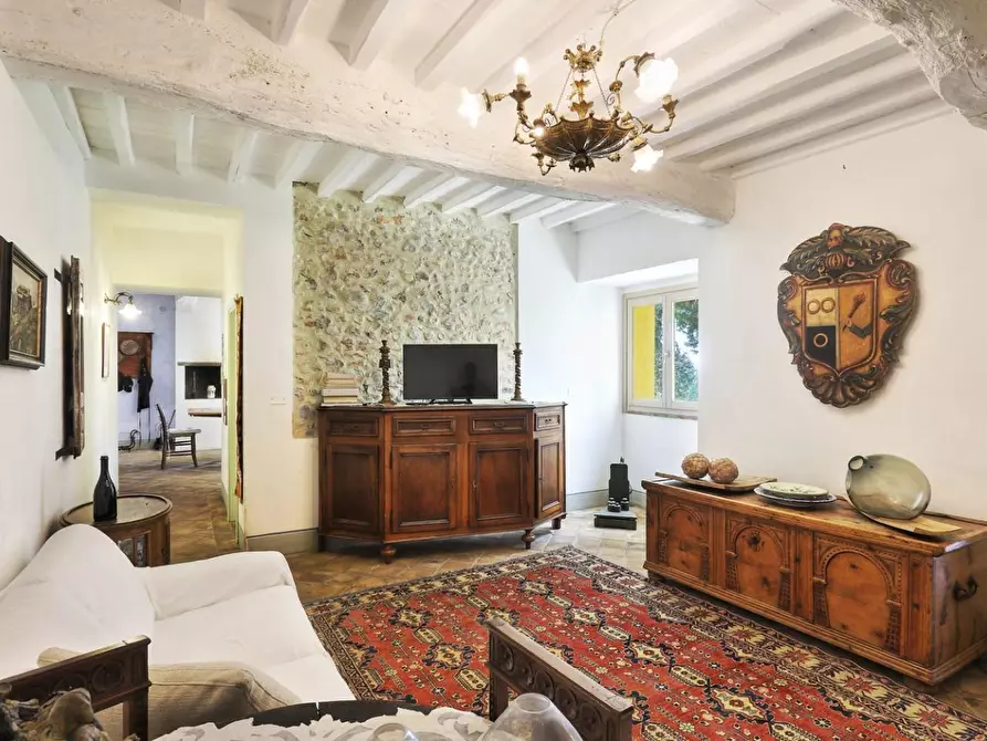 Immagine 11 di Casa colonica in vendita  a Certaldo