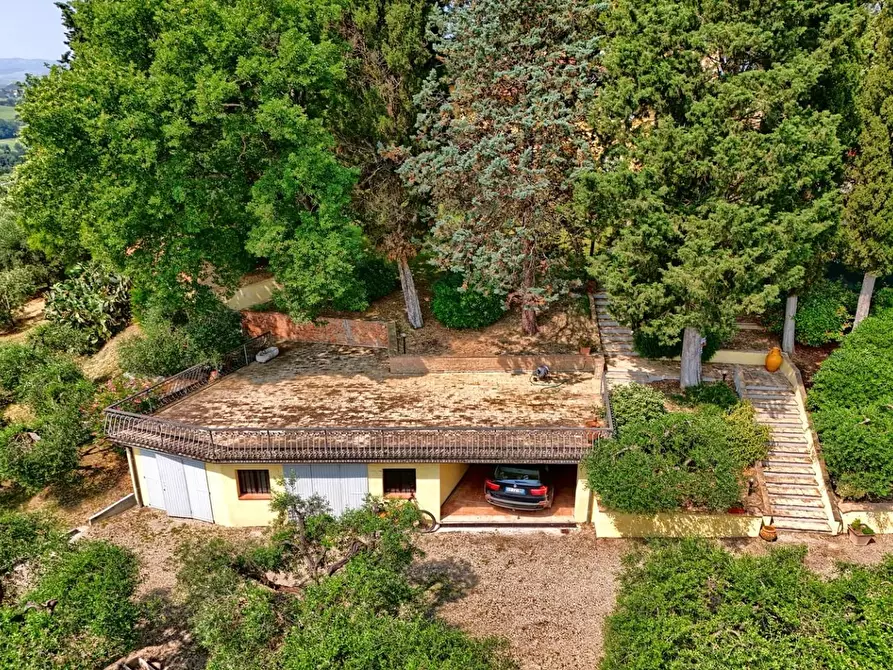 Immagine 7 di Casa colonica in vendita  a Certaldo