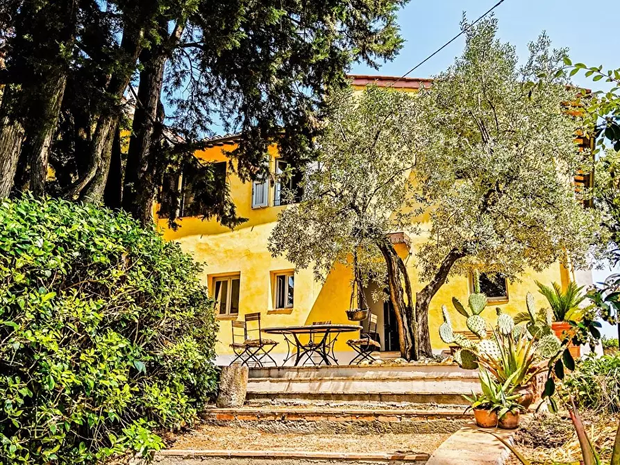 Immagine 25 di Casa colonica in vendita  a Certaldo