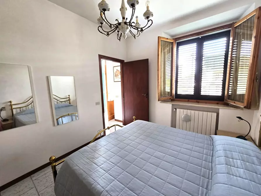 Immagine 7 di Appartamento in vendita  a Colle Di Val D'elsa