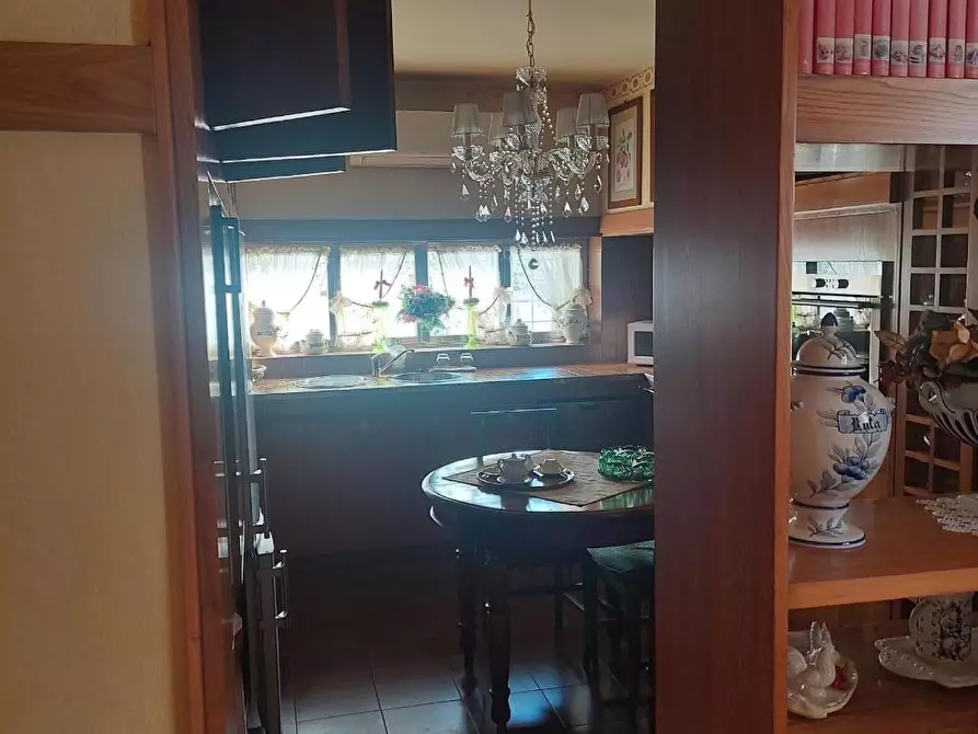 Immagine 5 di Villa in vendita  a Castelfranco Di Sotto