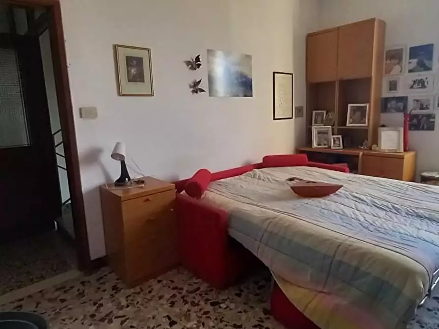 Immagine 54 di Terratetto in vendita  a Carrara