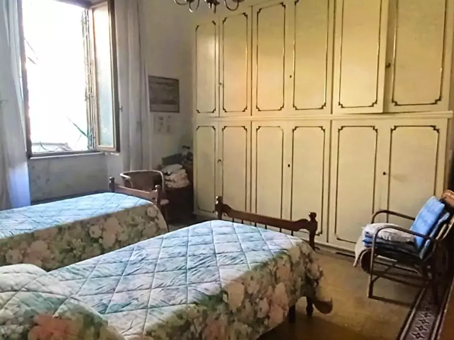 Immagine 23 di Terratetto in vendita  a Carrara