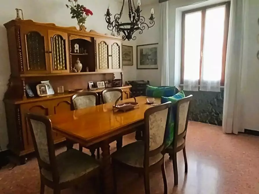 Immagine 46 di Terratetto in vendita  a Carrara