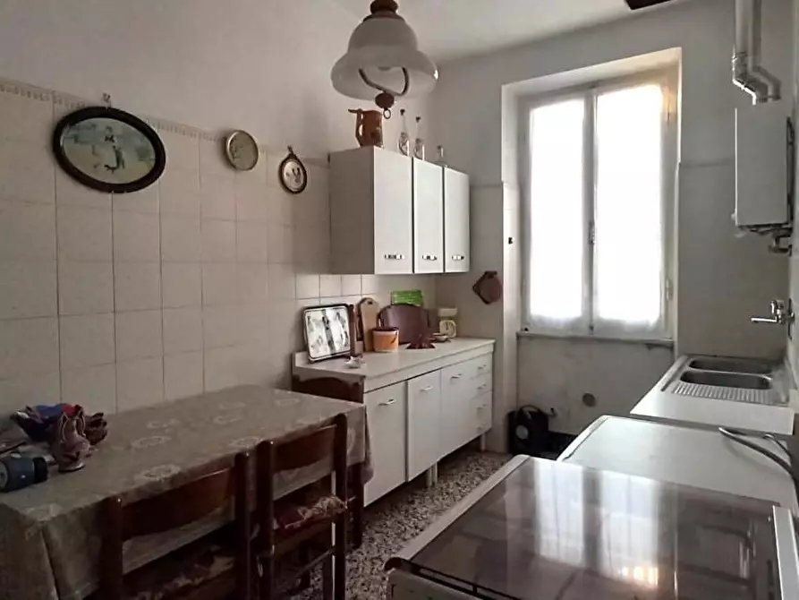 Immagine 37 di Terratetto in vendita  a Carrara