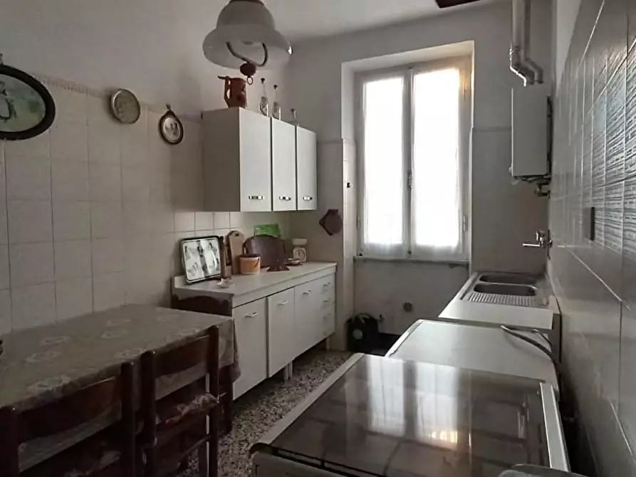 Immagine 33 di Terratetto in vendita  a Carrara