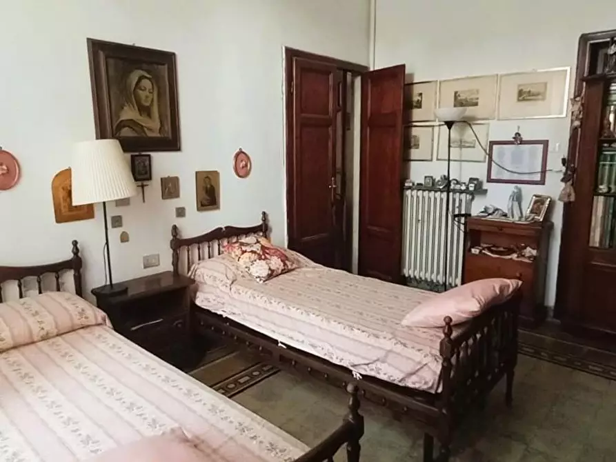 Immagine 20 di Terratetto in vendita  a Carrara