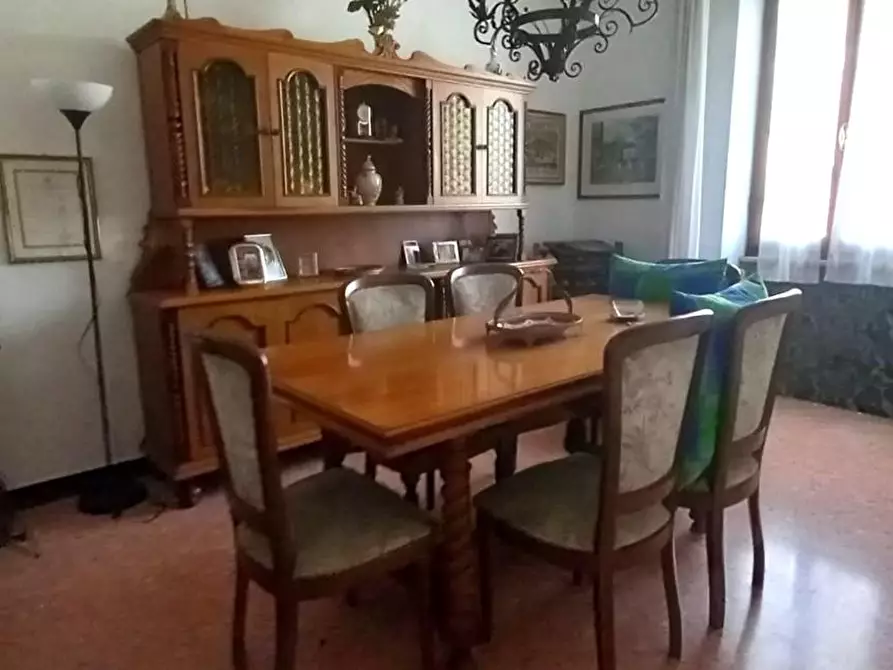 Immagine 43 di Terratetto in vendita  a Carrara