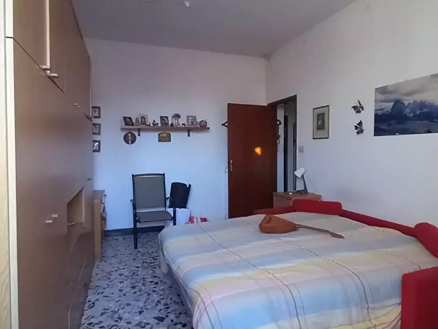 Immagine 55 di Terratetto in vendita  a Carrara