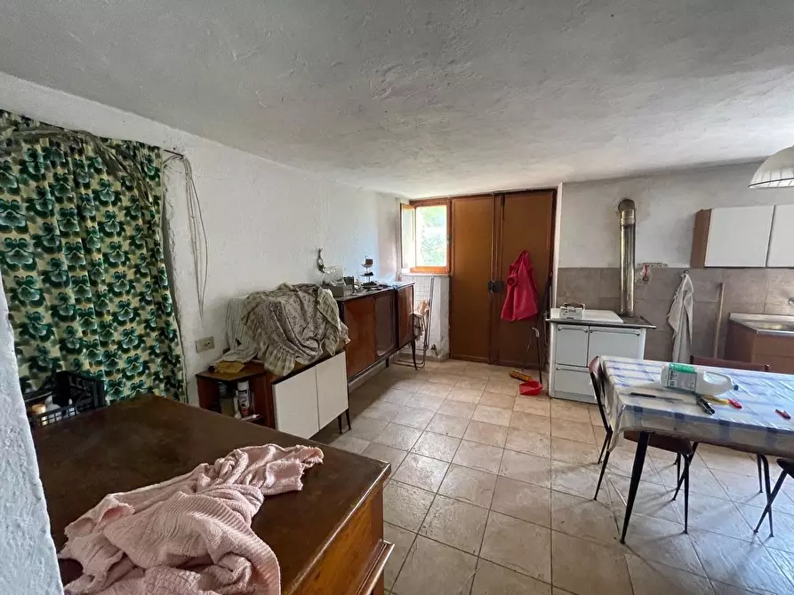 Immagine 42 di Villa in vendita  a Sovicille