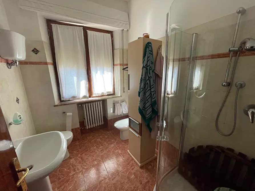 Immagine 23 di Villa in vendita  a Sovicille