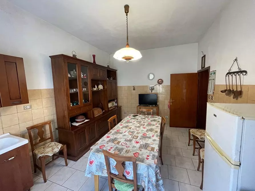 Immagine 9 di Villa in vendita  a Sovicille