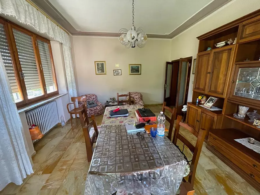 Immagine 6 di Villa in vendita  a Sovicille