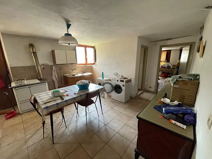 Immagine 43 di Villa in vendita  a Sovicille