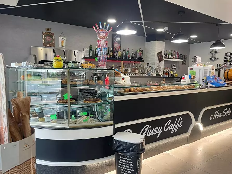 Immagine 29 di Bar / Ristorante in vendita  a Sant'ambrogio Di Torino