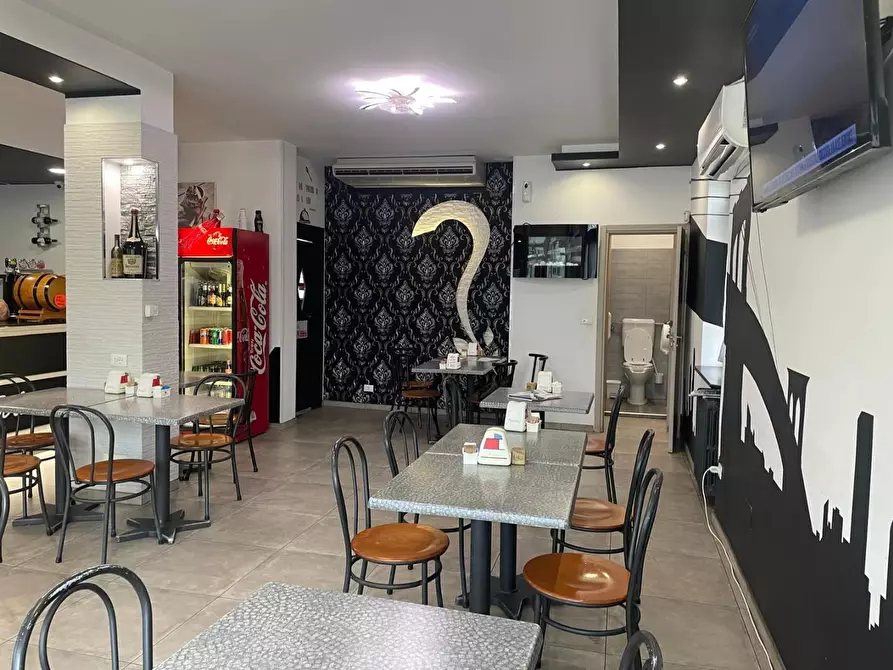 Immagine 32 di Bar / Ristorante in vendita  a Sant'ambrogio Di Torino