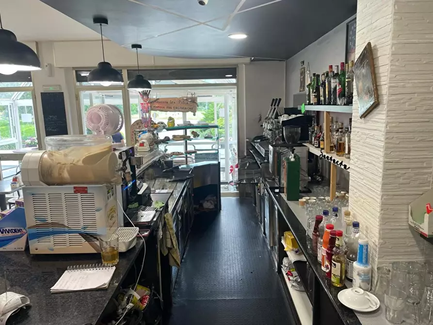 Immagine 26 di Bar / Ristorante in vendita  a Sant'ambrogio Di Torino