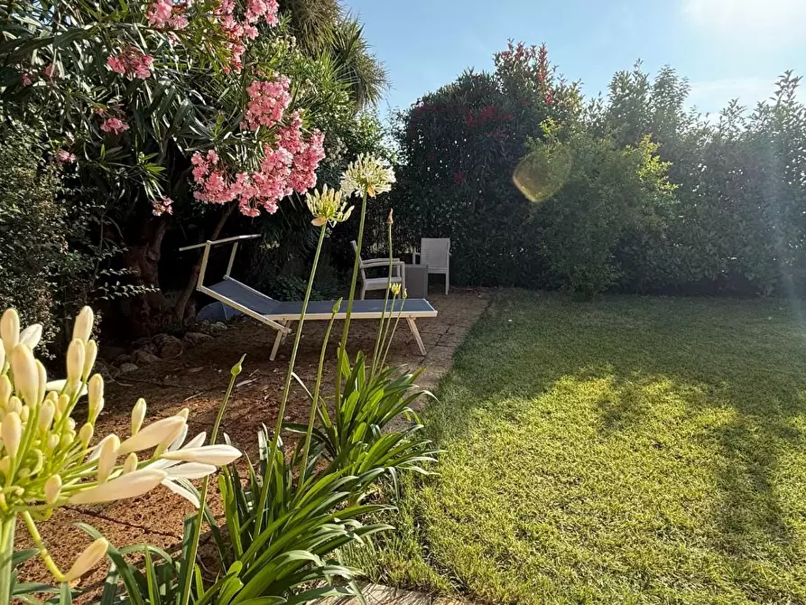 Immagine 40 di Casa bifamiliare in vendita  a Massarosa