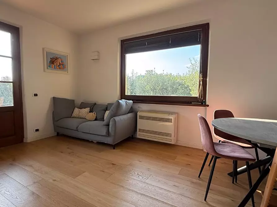 Immagine 10 di Casa bifamiliare in vendita  a Massarosa