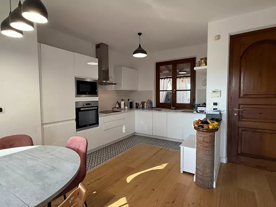 Immagine 6 di Casa bifamiliare in vendita  a Massarosa