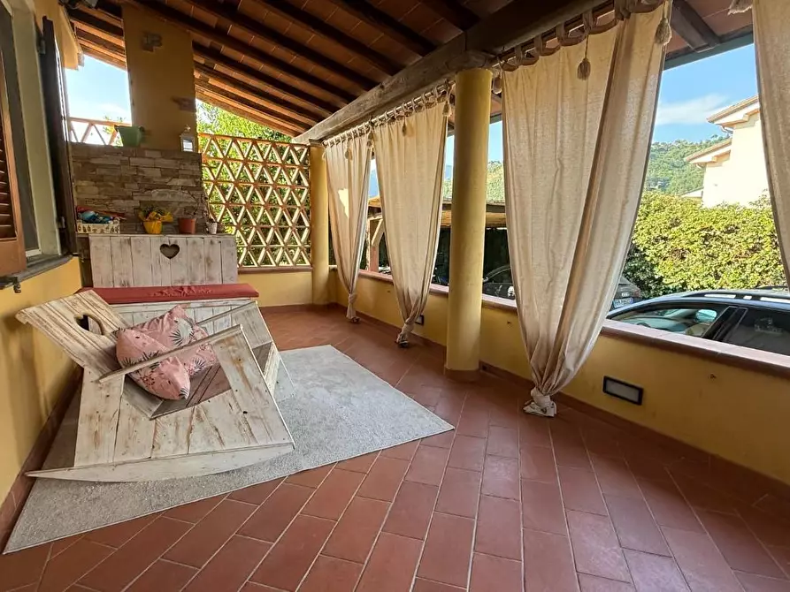 Immagine 33 di Casa bifamiliare in vendita  a Massarosa