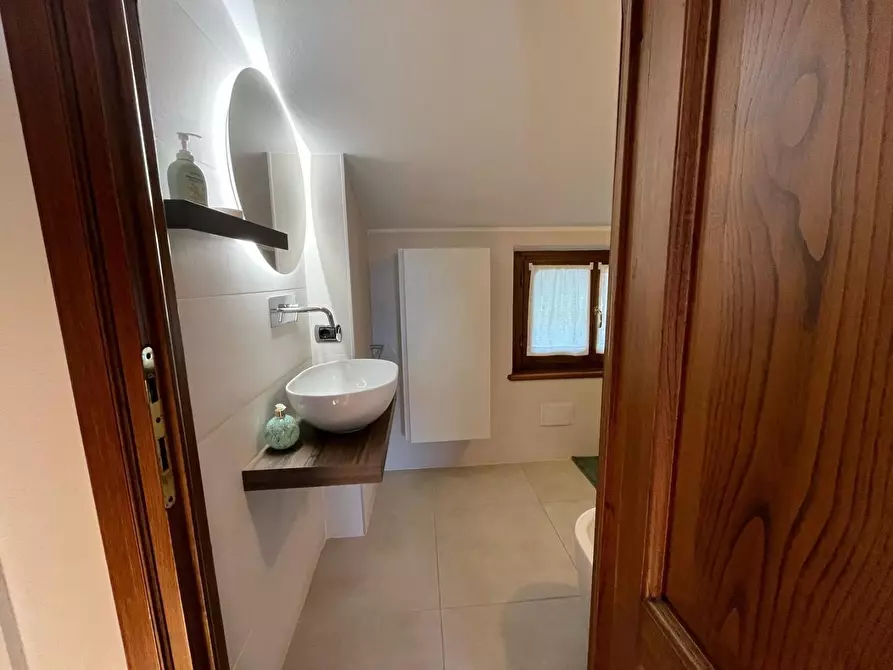 Immagine 25 di Casa bifamiliare in vendita  a Massarosa