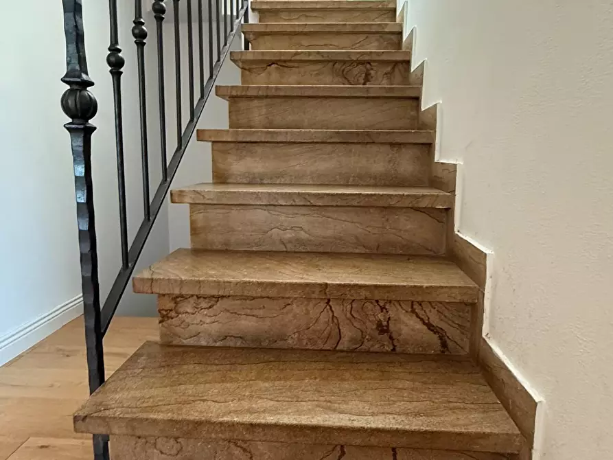 Immagine 17 di Casa bifamiliare in vendita  a Massarosa