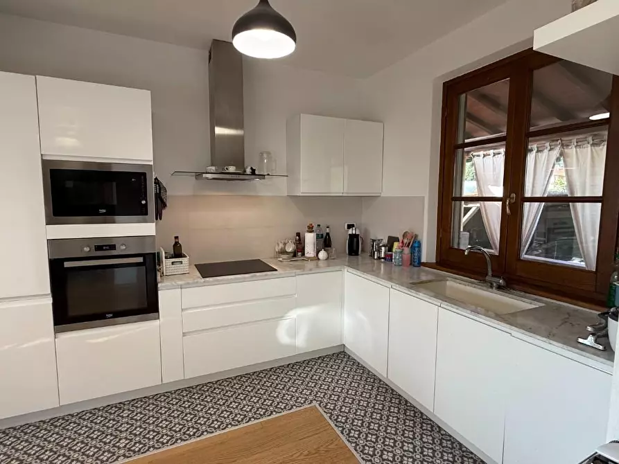 Immagine 7 di Casa bifamiliare in vendita  a Massarosa