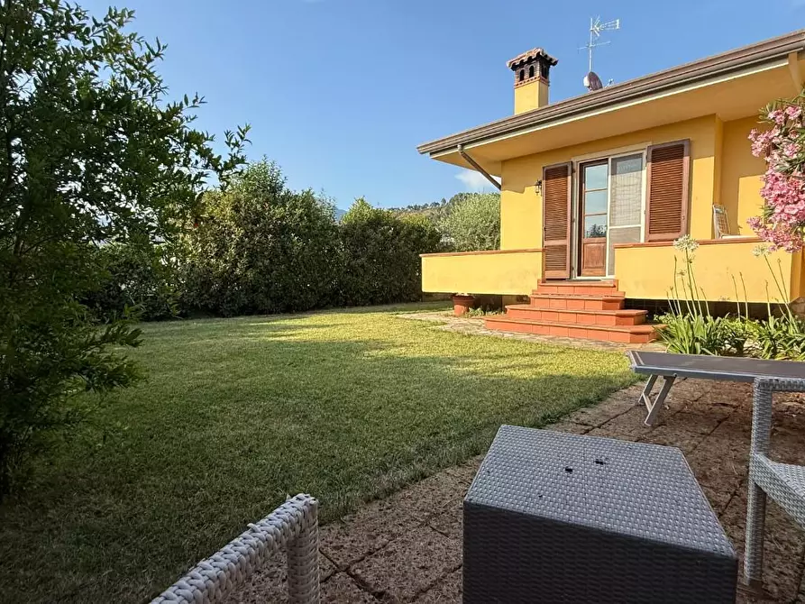 Immagine 41 di Casa bifamiliare in vendita  a Massarosa