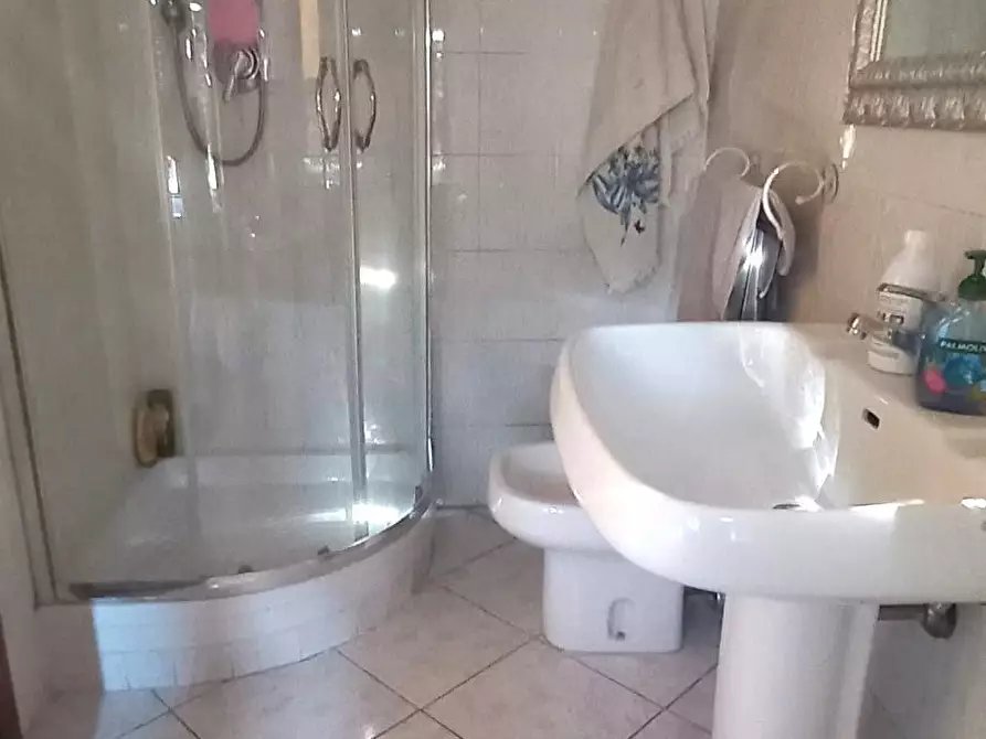 Immagine 16 di Appartamento in vendita  a Carrara