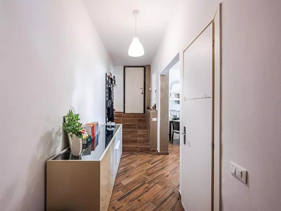 Immagine 7 di Appartamento in vendita  a Reggio Nell'emilia