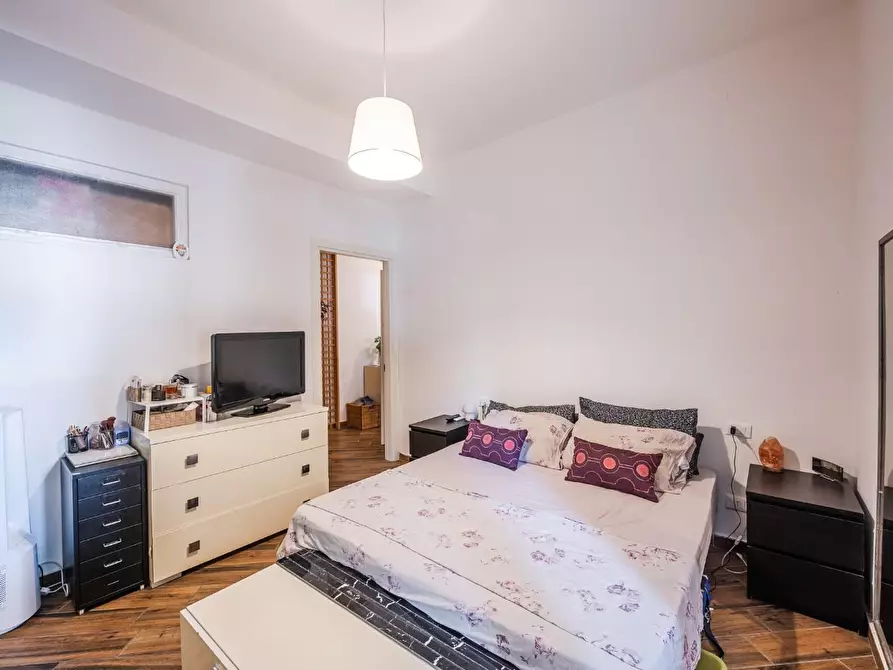 Immagine 14 di Appartamento in vendita  a Reggio Nell'emilia