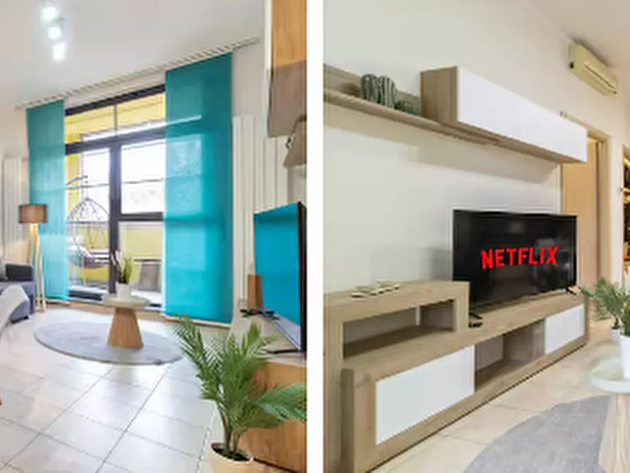 Immagine 32 di Attività commerciale in vendita  a Milano