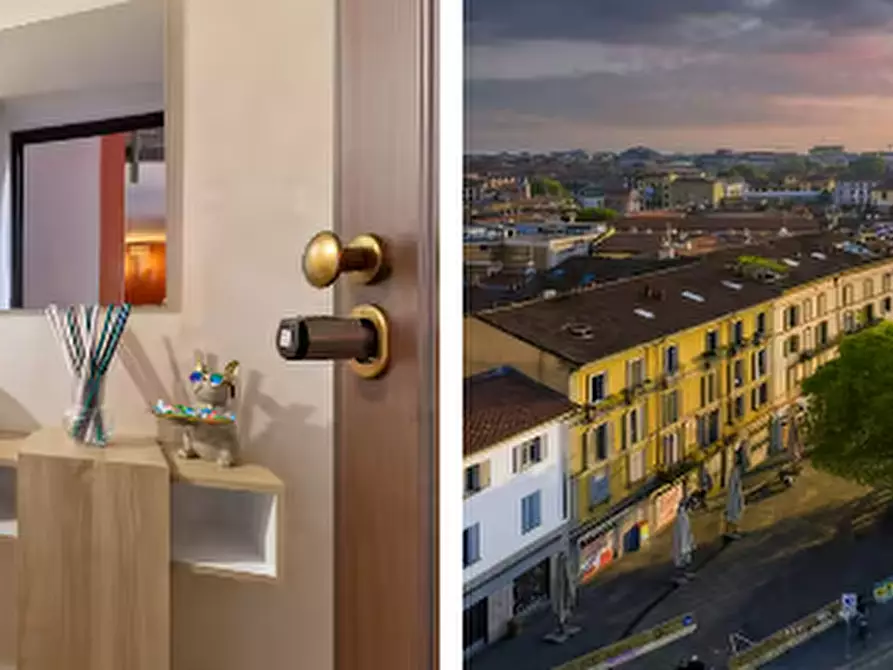 Immagine 30 di Attività commerciale in vendita  a Milano