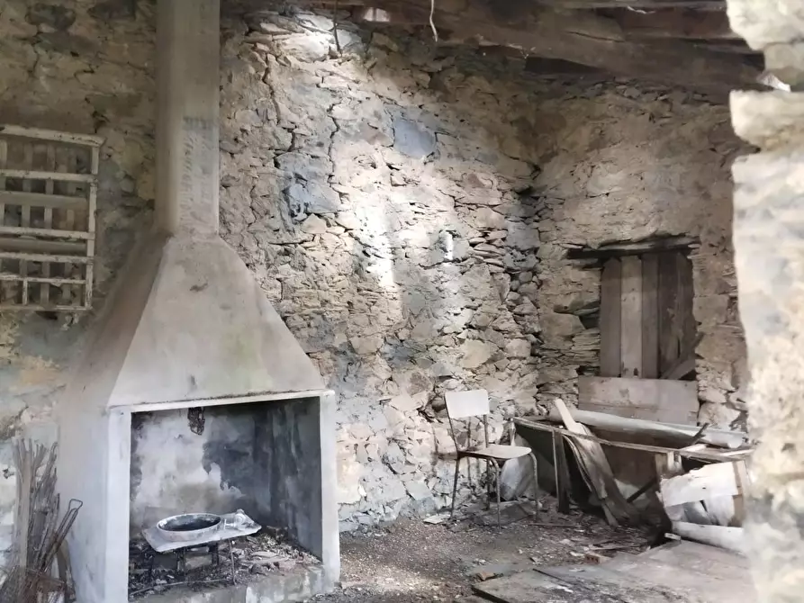 Immagine 13 di Rustico / casale in vendita  a Leivi