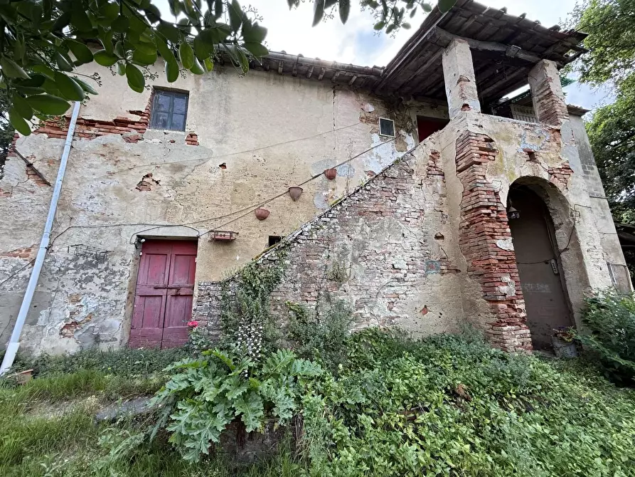 Immagine 16 di Casa colonica in vendita  a Pontedera