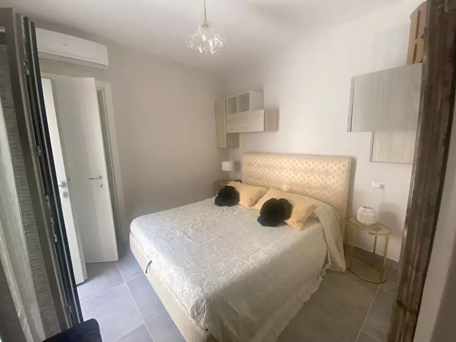 Immagine 18 di Appartamento in vendita  a Viareggio