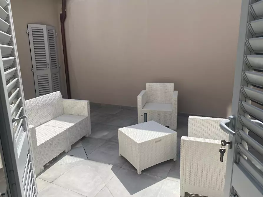 Immagine 19 di Appartamento in vendita  a Viareggio