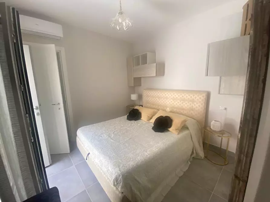 Immagine 20 di Appartamento in vendita  a Viareggio